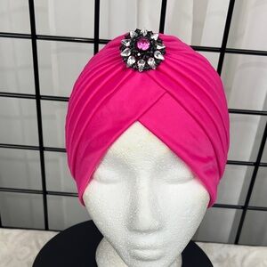 NWT Fuchsia Jewel Turban Headwrap with Brooch - Women's Accessory